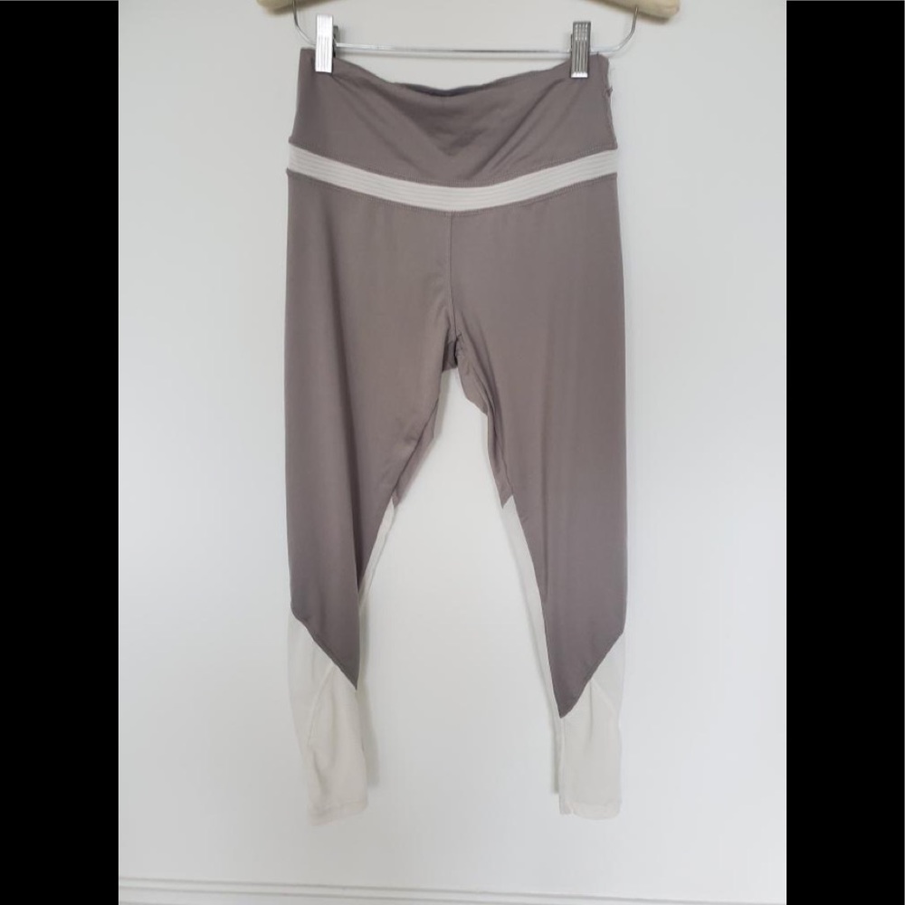 🗽Danskin Mesh Leggings